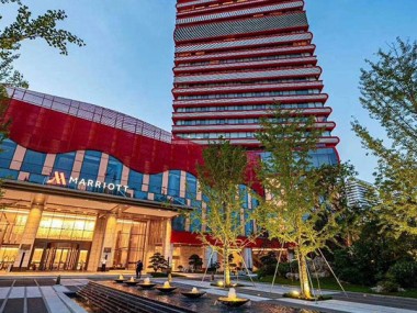 卓爾?萬豪酒店衛星監(jiān)控機房項目